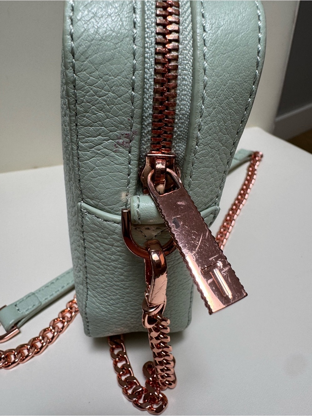 Ted Baker Mint Green Pebble Leather Crossbody with Rose Gold Chain - Picture 6 of 8
